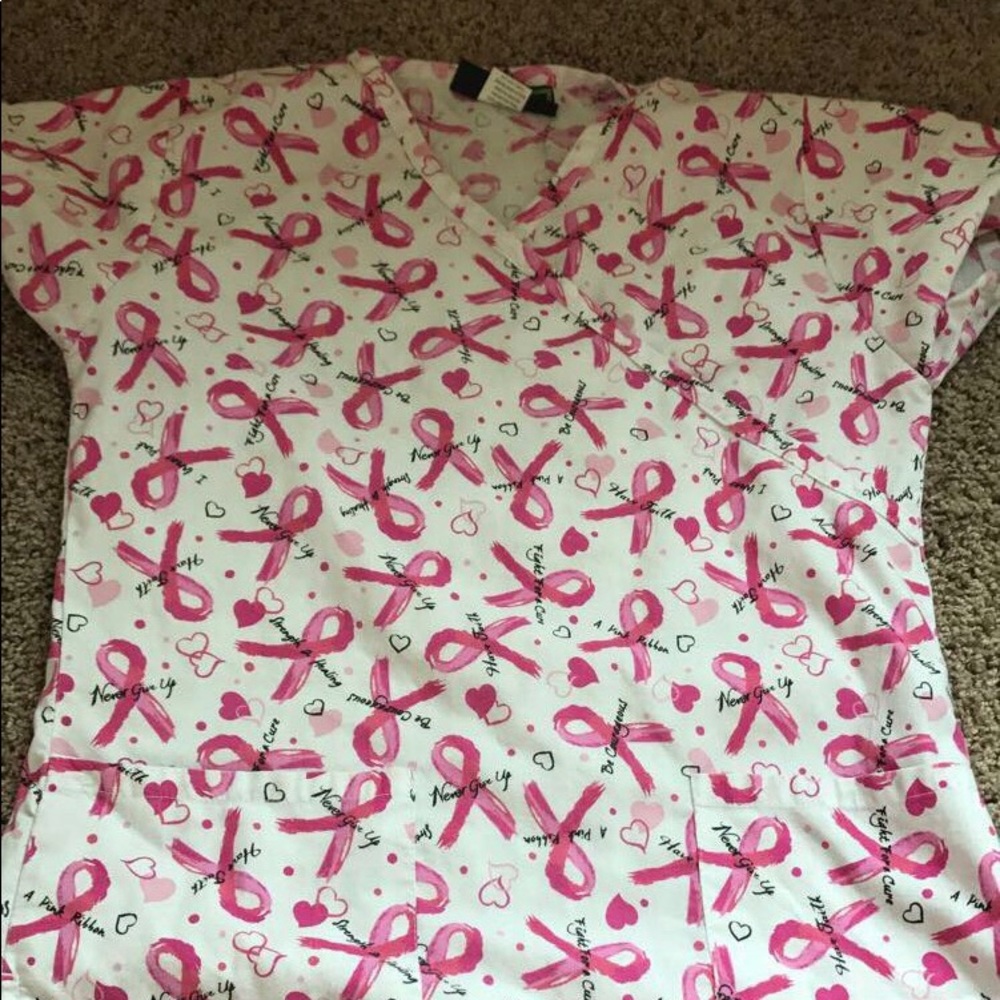 Small scrub top